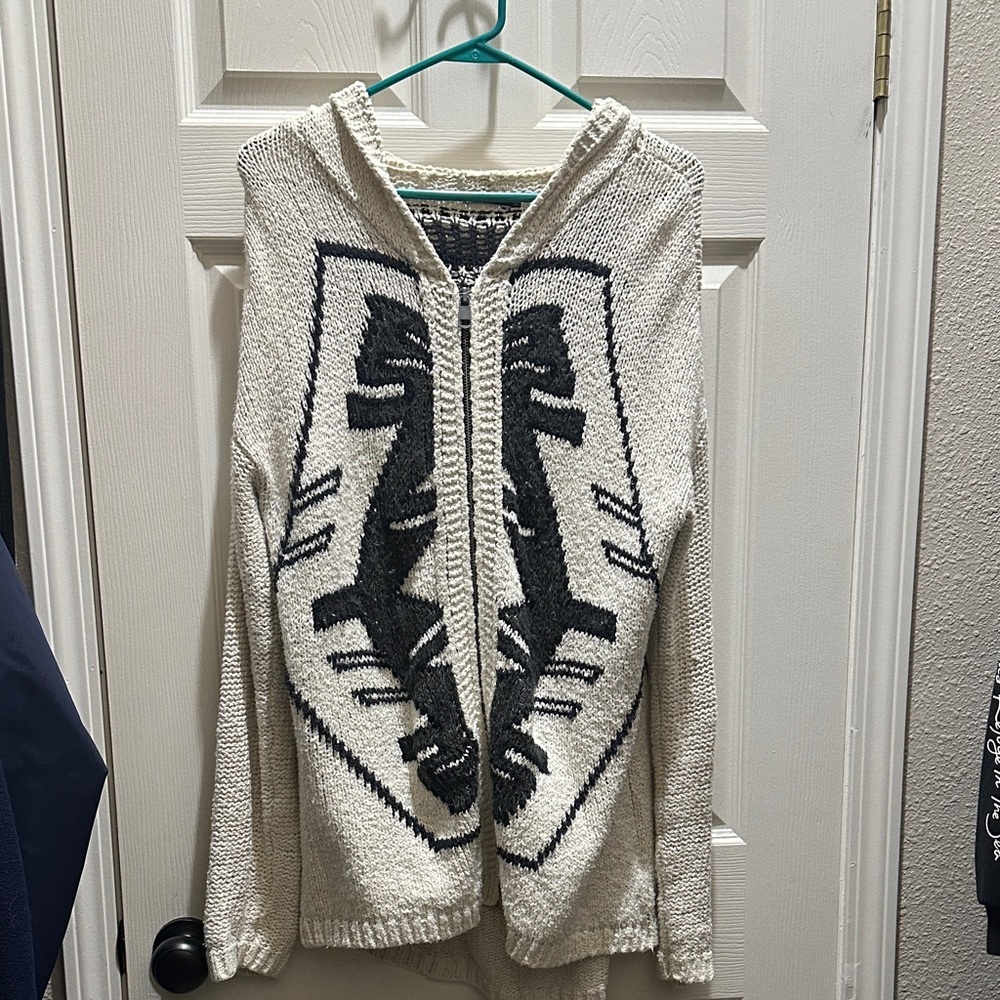 Silver Jeans Cream and Black Patterned Cardigan